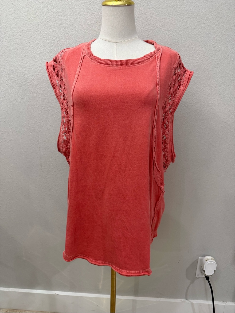 Free People Coral Bright Table For Two Tee Sz M - Picture 4 of 6